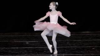 Variation of Lisa from the ballet "La Fille mal gardée". 10-13 years old.