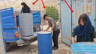 Evacuation of the house and delivery of Hussein's belongings by Mahan and Pari