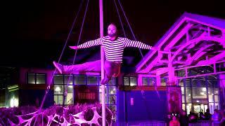 Chinese Pole Act - Circus Entertainment - Cirque Quirk San Diego California @seaworldsandiego