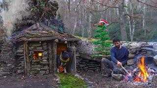 Building a Dugout UNDER a Fallen TREE Root; 3 Days SOLO SURVIVAL Wild CAMPING. Bushcraft Shelter