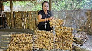 Process of making grilled meat skewers bring to market to sell - Ly Thi Tam