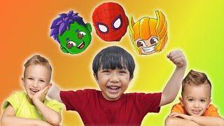 Kyo Nonton Video Vlad and Niki Superhero Sambil Diikutin