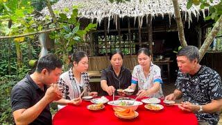 Bữa cơm gia đình rất ngon bên những món ăn dân dã của hương vị đồng quê | ATNQ.