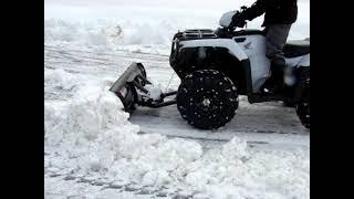 IS THE HONDA FOREMAN GOOD FOR SNOW PLOWING ?  #atv #hondaatv #snowstorm