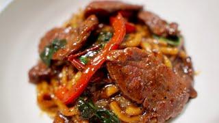 easy quick lunch for one: Black Pepper Beef Udon Noodles