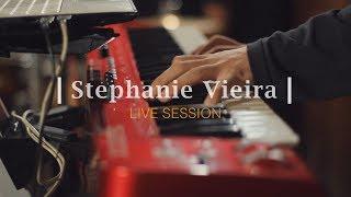 Stephanie Vieira -  Momento de Clamar (Live Session)