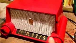 CIMARRON RED Dashboard Retro Jetsons 1953 Motorola 53H Tube AM Radio Works!