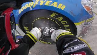 How to change tires in Nascar