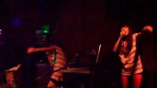 LOVE AND HATES "party trash" live at bar move