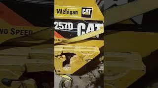 Cat 257d track