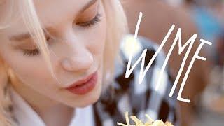 What Models Eat (WME) / Legend Hot-Dog / Dasha G