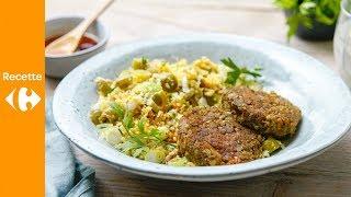 Burgers de lentilles avec couscous de panais et vinaigrette à la harissa