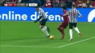 Mo Salah diving