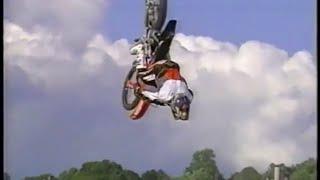 2000 Gravity Games Freestyle Moto Finals (Carey Hart’s First Backflip) Part 2/3