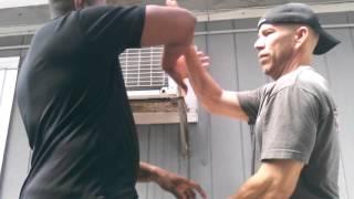 Wing tsun trainning with warren