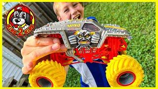 The ULTIMATE MAX-D COMPILATION Of Monster Jam Toys