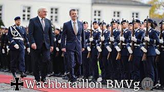 Militärische Ehren der Bundeswehr für den König von Dänemark (Frederik) Wachbataillon + Musikkorps