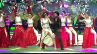 Shahrukh Perform @ TOIFA