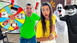 SARAH E O PAPAI TENTAM ESCAPAR DA ROLETA DOS MONSTROS | Sarah de Araújo