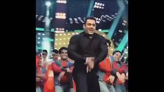 Salman Khan Toifa Award Show Dance Performance || chamak chalo salman khan dance | srk song |#shorts