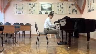 Марина Черных (17 лет) «Новороссийский музыкальный колледж им. Д. Д. Шостаковича»