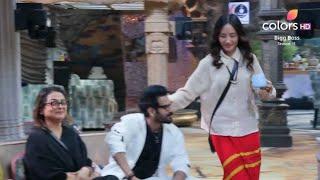 Bigg Boss 18 PROMO: Chum, Karan Veer, Eisha & Bigg Boss Ki Masti; Flirting Ko Lekar Hui Nok Jhonk