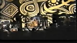 Red Hot Chili Peppers - Gimmie, Gimmie, Gimmie (Black Flag) [Live, Wellington - New Zealand, 1992]