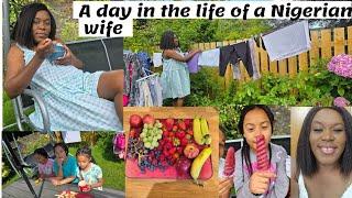 A day in the life! Laundry, house chores, making fruit smoothie popsicles, meal times and lots more.