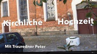 Ratzeburg St Petri Hochzeitstauben als Geschenk mit Trauredner Glücksmomente