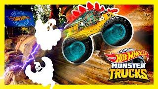 RENNEN DURCH DEN TUNNEL DES SCHRECKENS  | Monster Trucks | @HotWheelsDeutschland