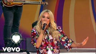 Carrie Underwood - Out Of That Truck (Live From GMA Summer Concert Series)