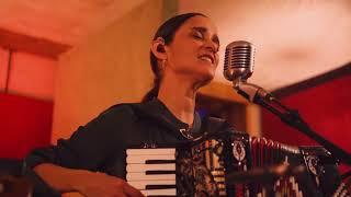 Julieta Venegas I Andar Conmigo I Ganzo Session