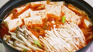 두부요리는 이 방법이 가장 맛있어요! 입에 착착 감기는 두부찌개 / Spicy Tofu Stew