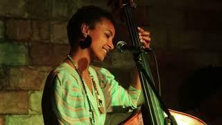 Esperanza Spalding e Shabaka Hutchings, ao vivo na Audio Rebel (Rio de Janeiro)