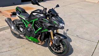 This 2023 Kawasaki Z H2 SE Is a Naked Monster