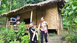 Bamboo shoots come from the forest to the market. Gifts from anonymous people