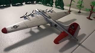 In Air E-Z Build Kit B-17 Flying Fortress.