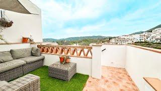 ⭐️ Charming Townhouse with Roof Terrace FOR SALE in Frigiliana (Malaga, Spain)  299.950 €