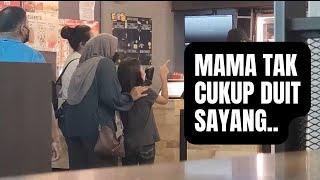 Seorang Ibu Tidak Cukup Duit Beli Makanan Untuk Anaknya [English Sub] | Social Experiment