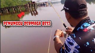 Tahluknya Monster Penunggu Dermaga Besi||Spot Viral Mancing Udang Galah