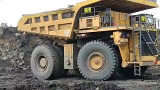 loaders-1850 big – the world’s biggest front-end wheel loaders-1850 loading BELAZ DUMPER 240 TONE