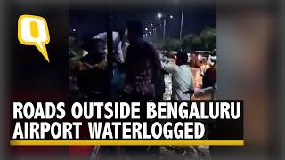 Bengaluru Rain: Roads Outside Airport Flooded, Passengers Take Tractors to Catch Flights | The Quint