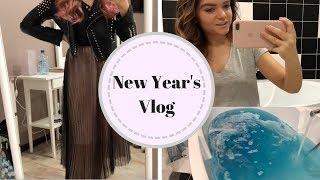 Vlog: Getting Ready for New Years, Making Waffles, Baths