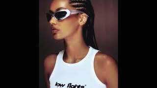Brent Faiyaz x Aaliyah R&B type beat - "Into U"