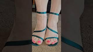 I style open toed sandals and hosiery