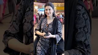 Beautiful Shruti Haasan spotted at Mumbai airport #shorts