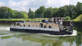 Arbeitsschiff NAVIGAR  6  aus Szezin Polen auf dem Wesel Dattelkanal 9.5. 24