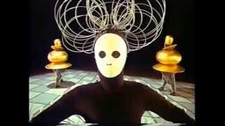 Oskar Schlemmer - Das triadische Ballett