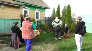 Необычная Белорусская Женщина и Деревня без Прикрас