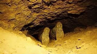 Exploration in Cueva de Riaño